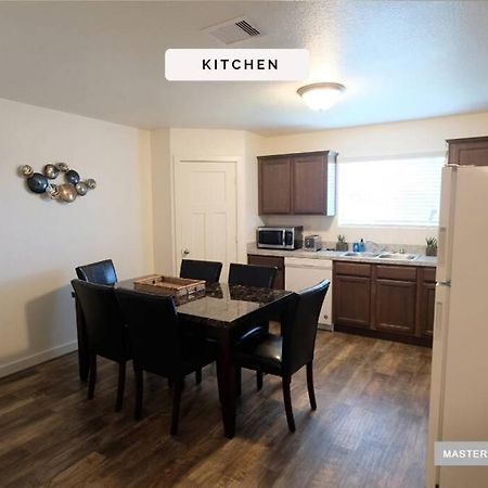 3 Story, 3 Bdrm, 4 Beds, 2 Bath, North Houston, Iah - 10B 빌라 외부 사진