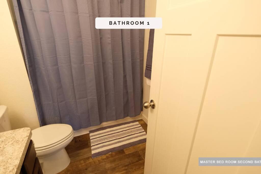 3 Story, 3 Bdrm, 4 Beds, 2 Bath, North Houston, Iah - 10B 빌라 외부 사진